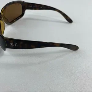 RAY BAN Women Tortoise Sunglasses W/ Case RB4102 710/57 *Made in Italy Polarized RAY BAN Womens Tortoise Sunglasses W/ Case RB 4102 710/57 3P  main image 3